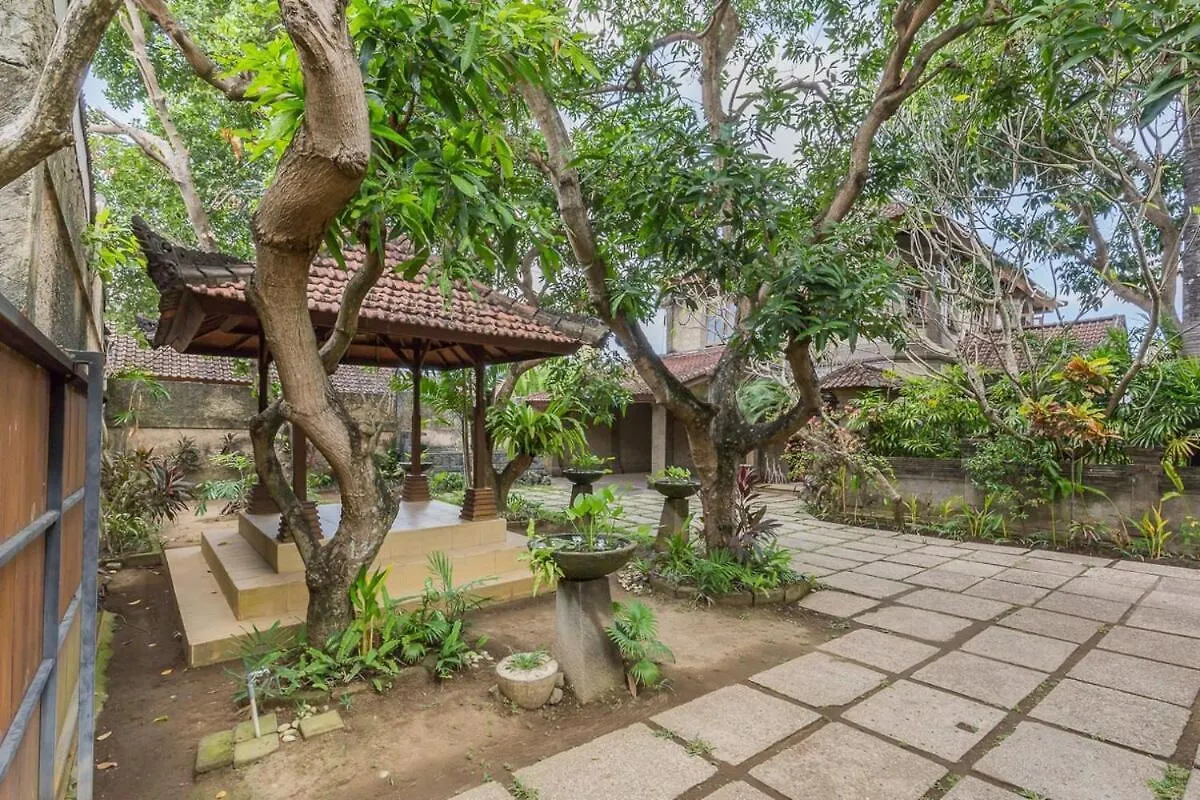 Castila Saraswati - Tranquil 4Br Villa In Kayu Aya Seminyak