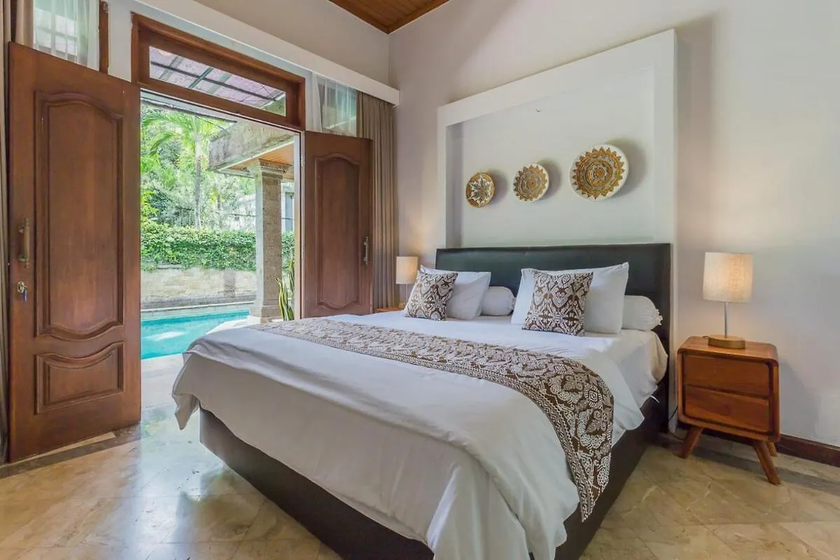 Castila Saraswati - Tranquil 4Br Villa In Kayu Aya Seminyak  Indonesia